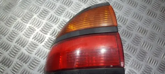 Renault Laguna I Rear/tail lights 7700420122 VALEO2333