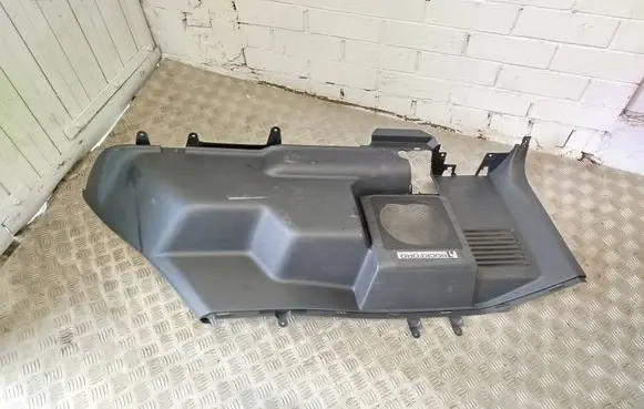 Mitsubishi Pajero Trunk/boot side trim panel 7230A253