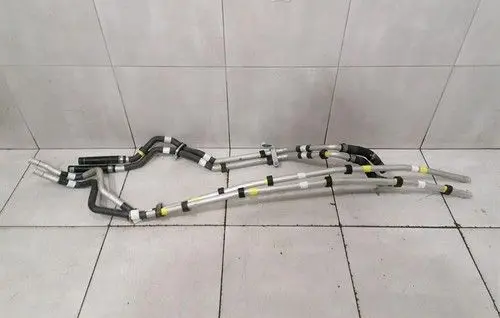 Ferrari FF Gearbox oil cooler pipe/hose