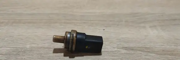 Volkswagen Golf IV Coolant temperature sensor 078919501C