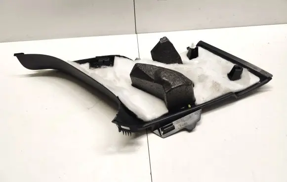 Mercedes-Benz GLS X166 (C) pillar trim a1666905900