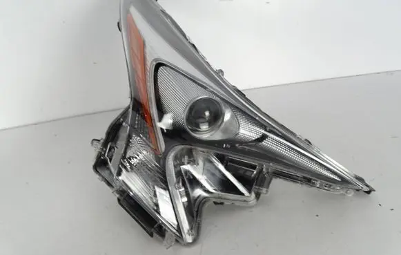 Toyota Prius (XW50) Headlight/headlamp