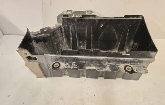 Nissan Interstar Battery box tray 8200544772 115236