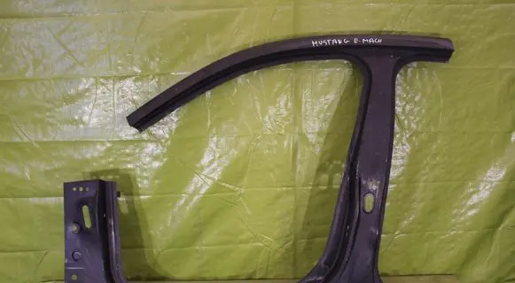 Ford Mustang Mach-E Sill