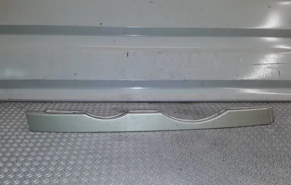 BMW X5 E53 Under headlight/headlamp trim 51138402648
