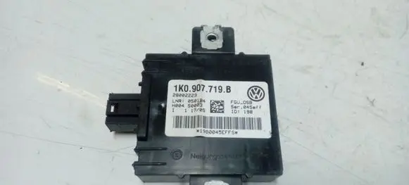 Volkswagen Golf Plus Alarm control unit/module 1K0907719B
