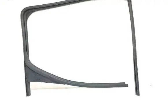 Peugeot Partner III Rubber seal front door window/glass 9818023380