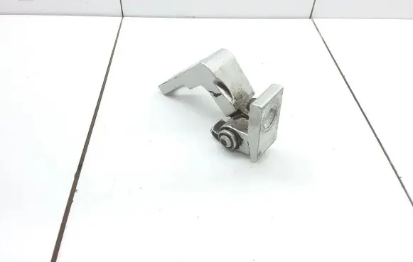 Skoda Octavia Mk1 (1U) Rear door upper hinge