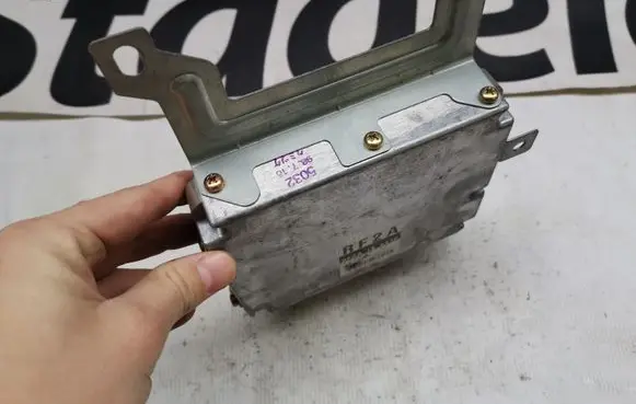 Mazda 626 Engine control unit/module 2758005032
