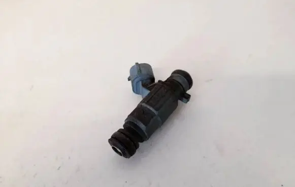KIA Sorento Fuel injector 9260930003 35310-38010