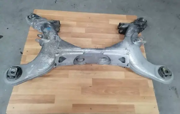 Mercedes-Benz CLS C219 Rear subframe 2193500700 A2193507108 A2193507508