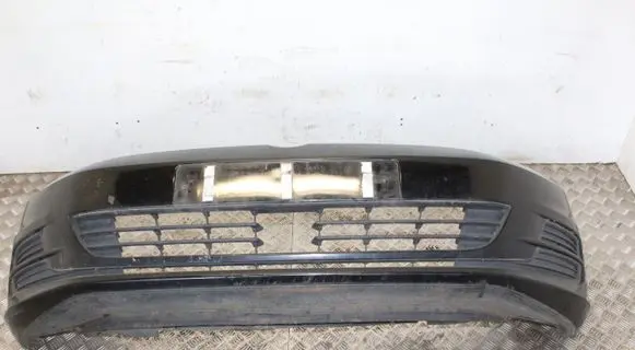 Volkswagen Golf VII Front bumper
