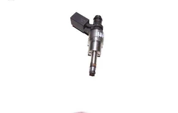 Audi A3 S3 A3 Sportback 8P Fuel injector 06F906036A 0261500020