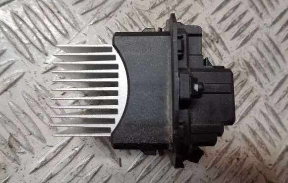 Toyota Aygo AB40 Heater blower motor/fan resistor VLCL29DC11N T1000035NC 235N14149II