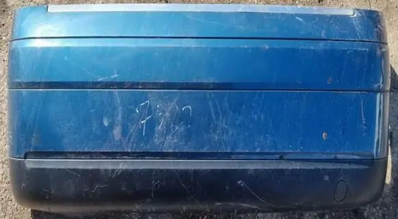 Audi A2 Rear bumper melynas