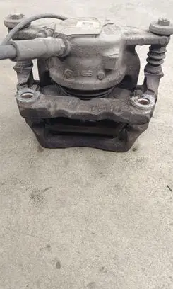 Mercedes-Benz C W205 Front brake caliper 20510