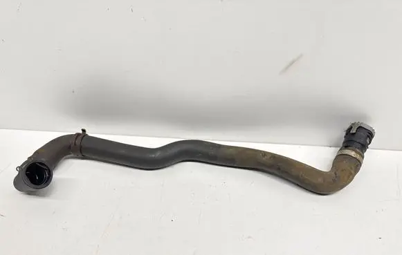 Ford Focus Engine coolant pipe/hose AV6118K582DE