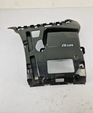 BMW 3 F30 F35 F31 Front bumper mounting bracket 7260463