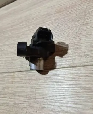 Volvo S80 Crankshaft speed sensor 30637803