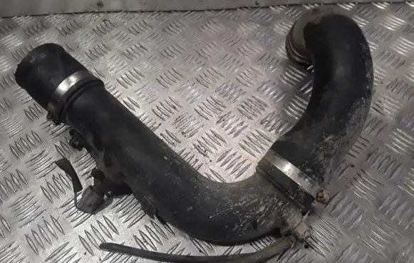 Toyota Corolla Verso AR10 Intercooler hose/pipe 173620R011