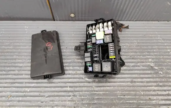 Audi Q3 F3 Fuse box set 5Q0907361G