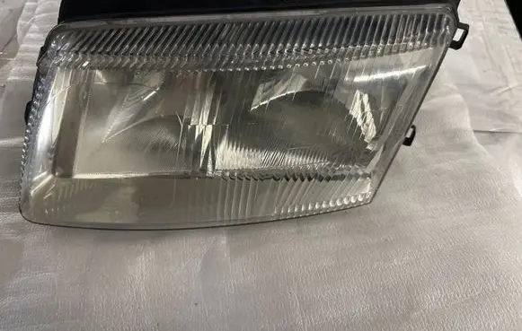 Volkswagen PASSAT B5 Headlight/headlamp 064411125L