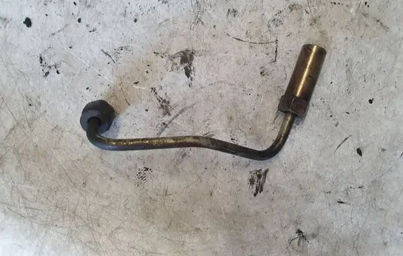 Nissan Primera Fuel injector supply line/pipe NOCODE