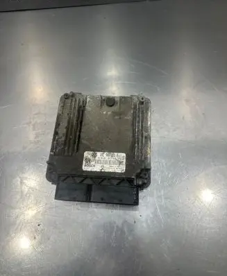 Volkswagen Golf V Engine control unit/module 0261201770 03C906032C 1039S24160
