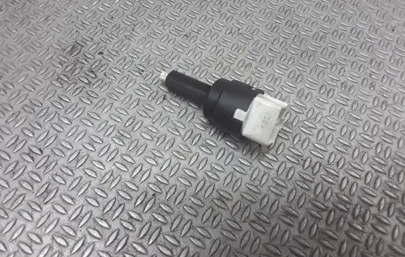 Subaru Justy Fuel tank opening switch 