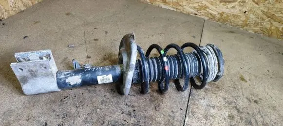 Peugeot 5008 Front shock absorber with coil spring
