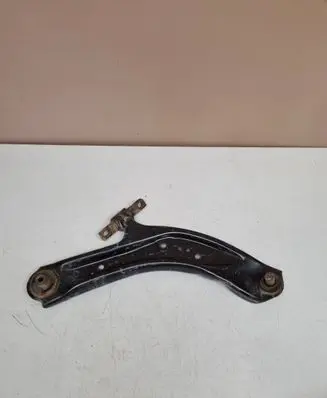 Nissan X-Trail T32 Front lower control arm/wishbone 7918