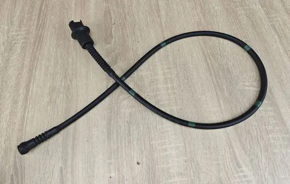 BMW 4 G22 G23 G24 G26 Water drain line hose 7447967