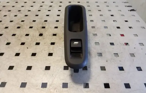 Peugeot 3008 I Electric window control switch 96652794
