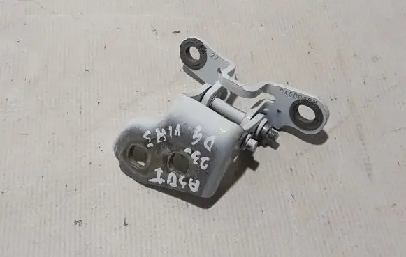 Renault Austral Rear door upper hinge 804002829R