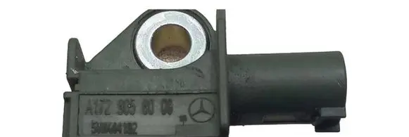 Mercedes-Benz E W212 Airbag deployment crash/impact sensor A1729056000