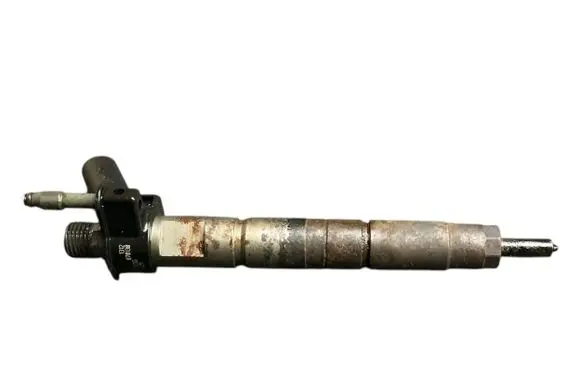 BMW 5 E60 E61 Fuel injector 0445116001 779787704