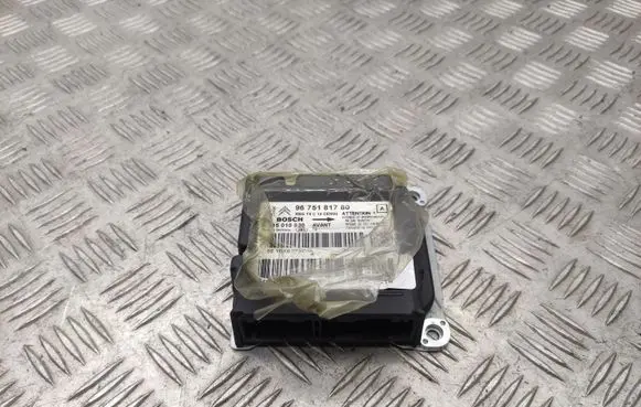 Peugeot 3008 I Airbag control unit/module 9675181780