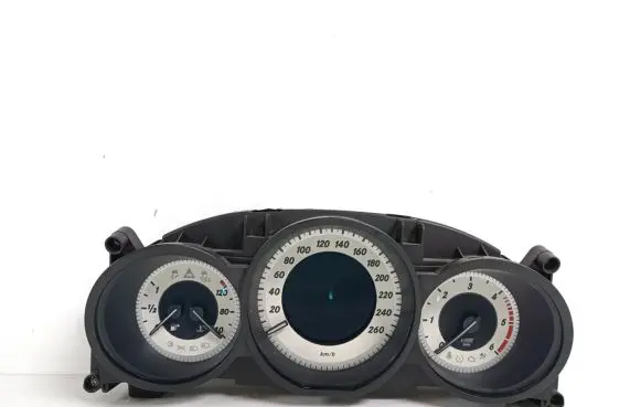 Mercedes-Benz CLS C218 X218 Speedometer (instrument cluster) A2189006804