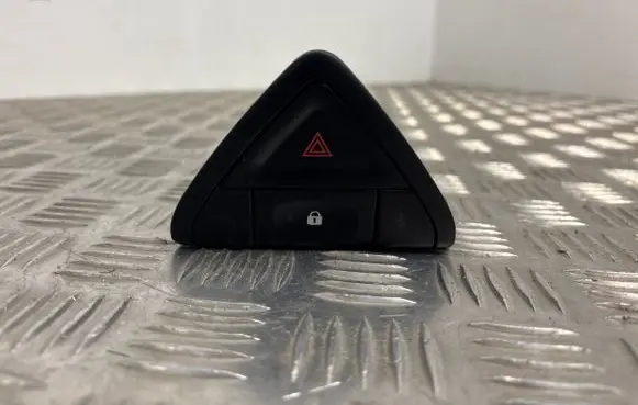 Renault Koleos I Hazard light switch 68485JY00A