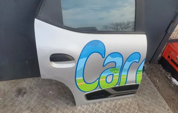 Dacia Spring Rear door