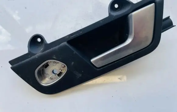 Audi A4 S4 B6 8E 8H Rear door interior handle 8e0839020a