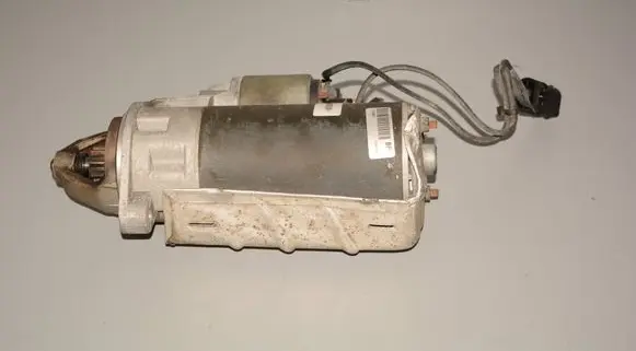 BMW 5 E39 Starter motor DRS6920