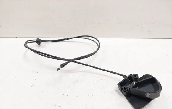 Engine bonnet/hood lock release cable