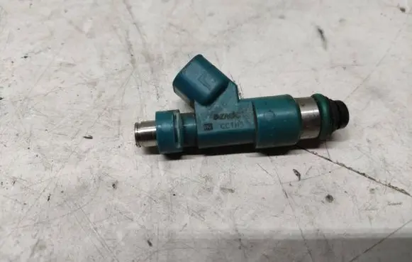 Volvo XC60 Fuel injector 6G9NAB