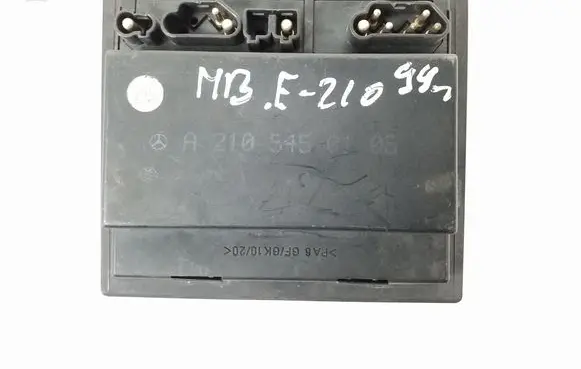 Mercedes-Benz E W210 Comfort/convenience module A2105450105