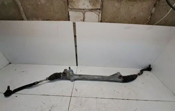Toyota RAV 4 (XA40) Steering rack NSK00803