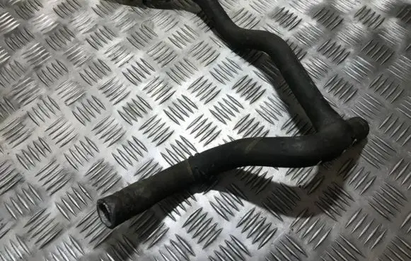 Land Rover Range Rover P38A Engine coolant pipe/hose