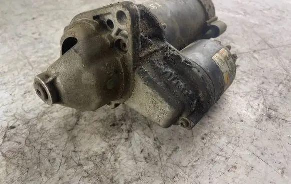 Opel Zafira A Starter motor 0986017120