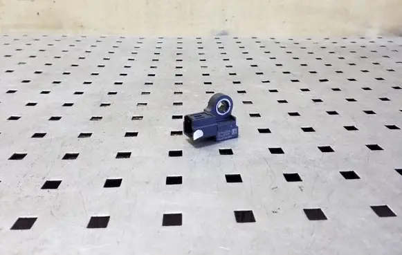Citroen C4 Grand Picasso Airbag deployment crash/impact sensor 9800395680