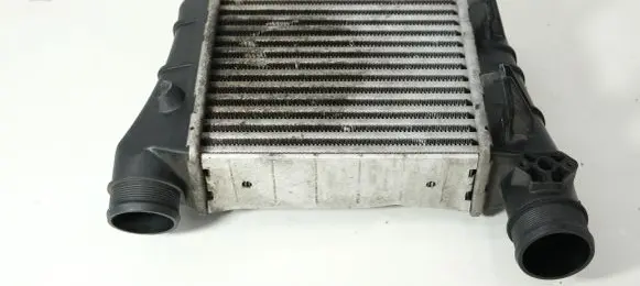 Audi A4 S4 B7 8E 8H Intercooler radiator 8E0145805AA